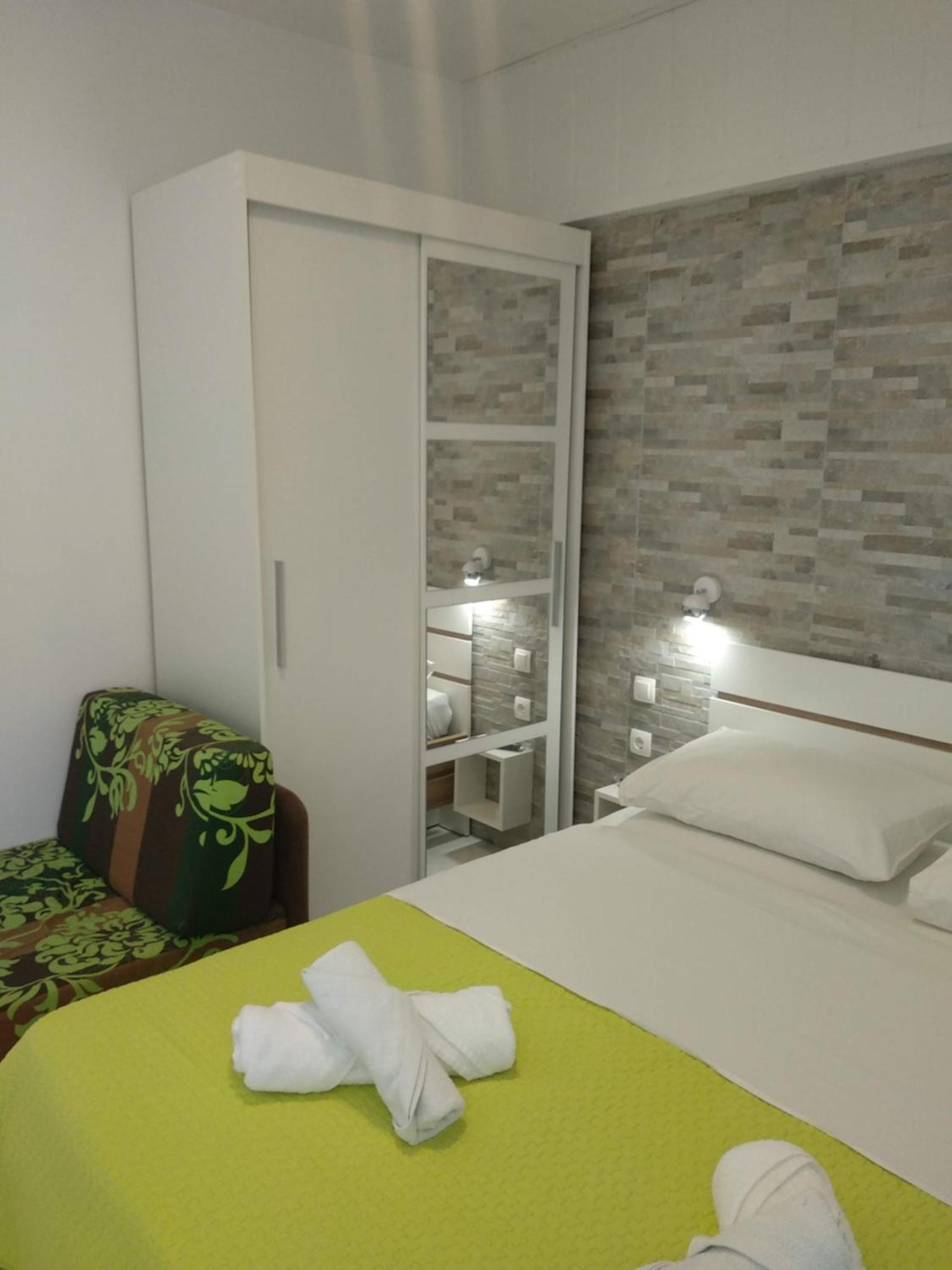 Apartments Meri Vodice Eksteriør bilde