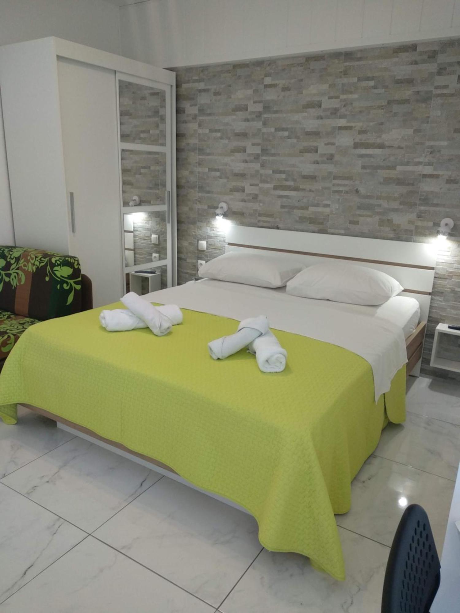Apartments Meri Vodice Eksteriør bilde