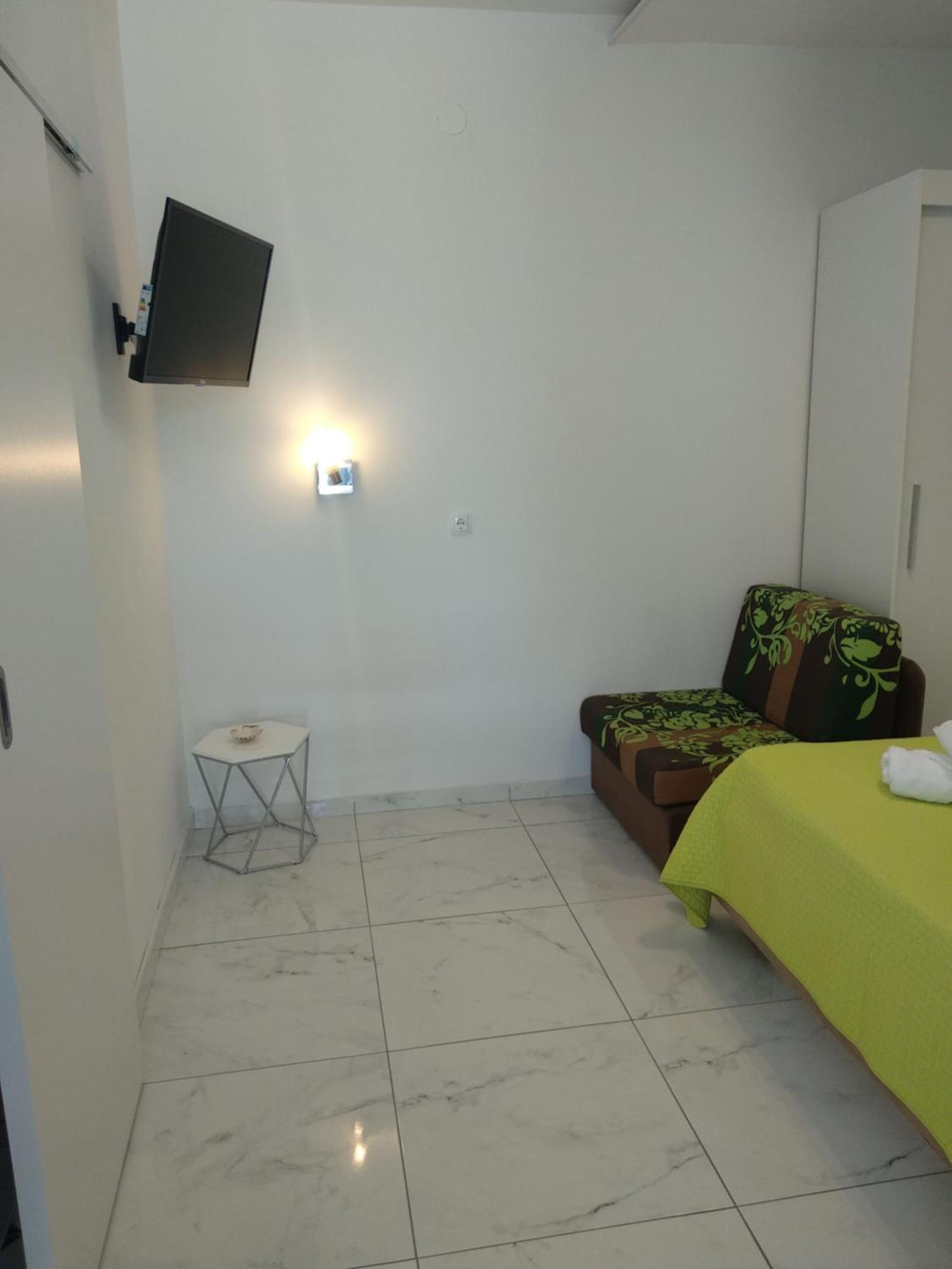 Apartments Meri Vodice Eksteriør bilde