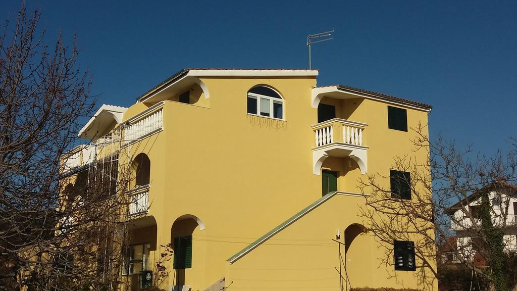 Apartments Meri Vodice Eksteriør bilde