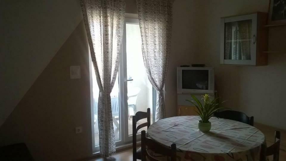 Apartments Meri Vodice Eksteriør bilde