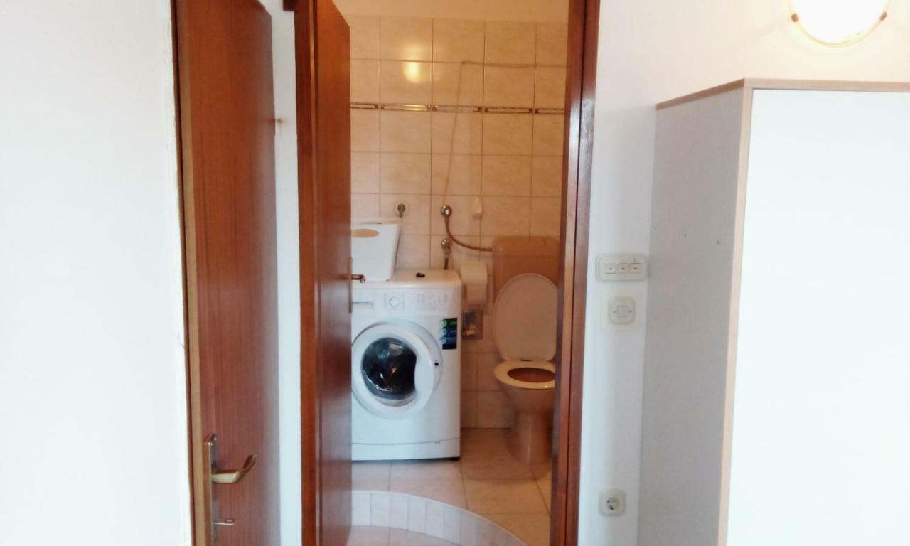 Apartments Meri Vodice Eksteriør bilde